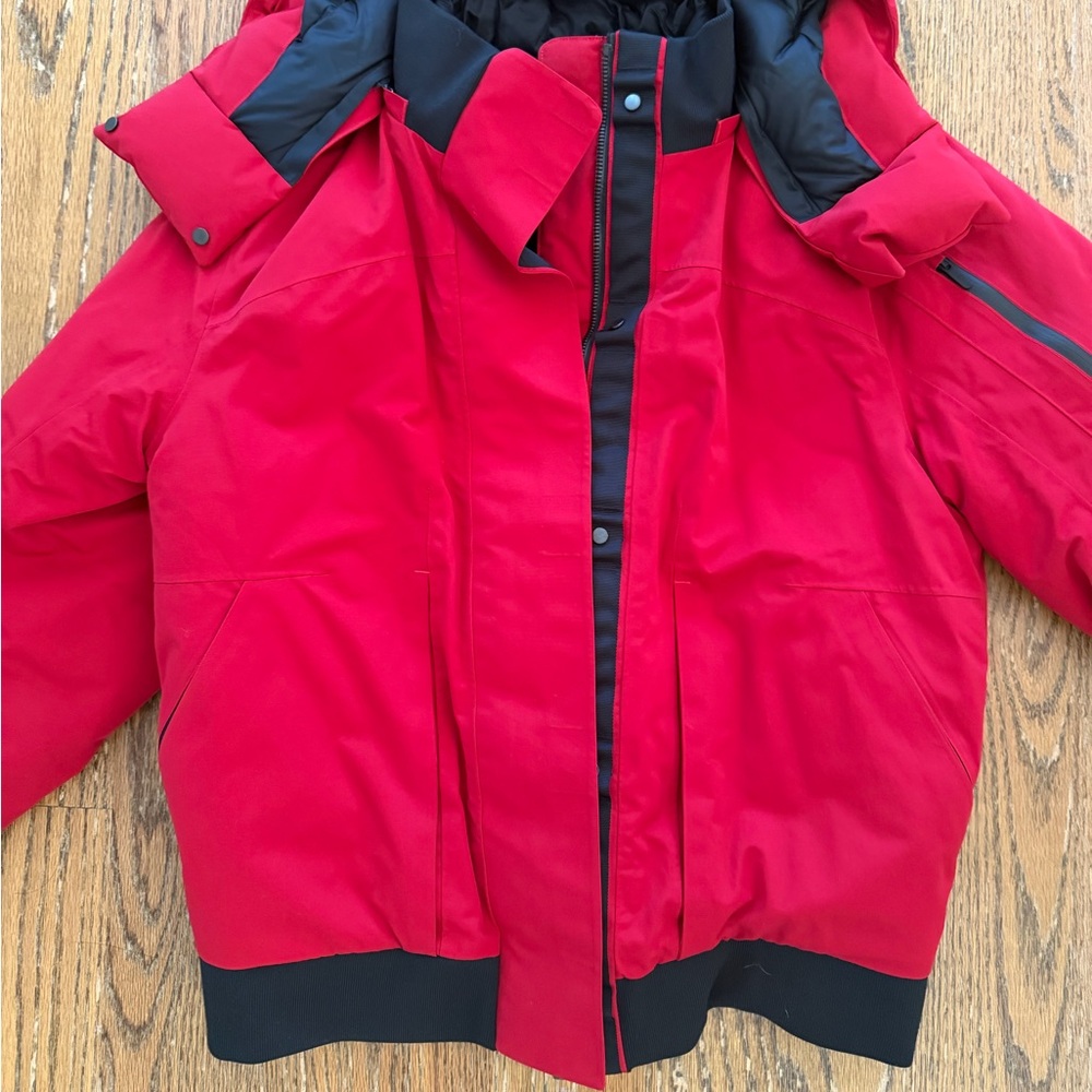 Lululemon winter jacket - Picture 4 of 9